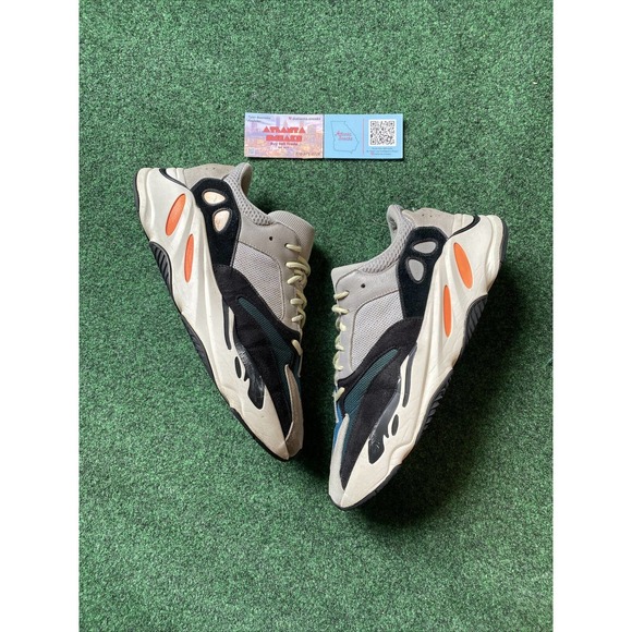 Size 12 - adidas Yeezy Boost 700 V1 Wave Runner 2017 main image 7